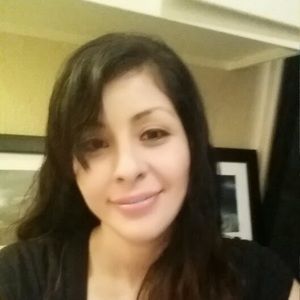 Meet your Posher, Lorena